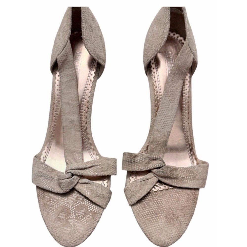 Seychelles Taupe Women's Suede Heels
